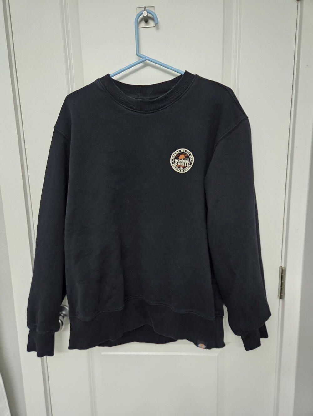 Dickies Fort Worth, TX Black Crewneck Sweatshirt XL